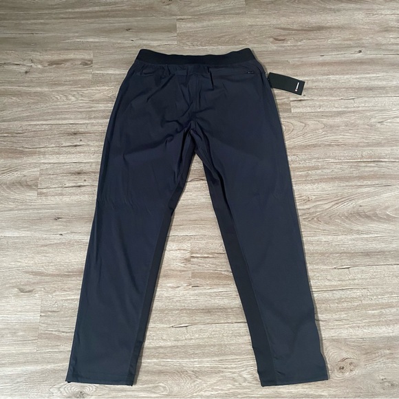 Lululemon Great Wall Pant - Picture 6 of 6